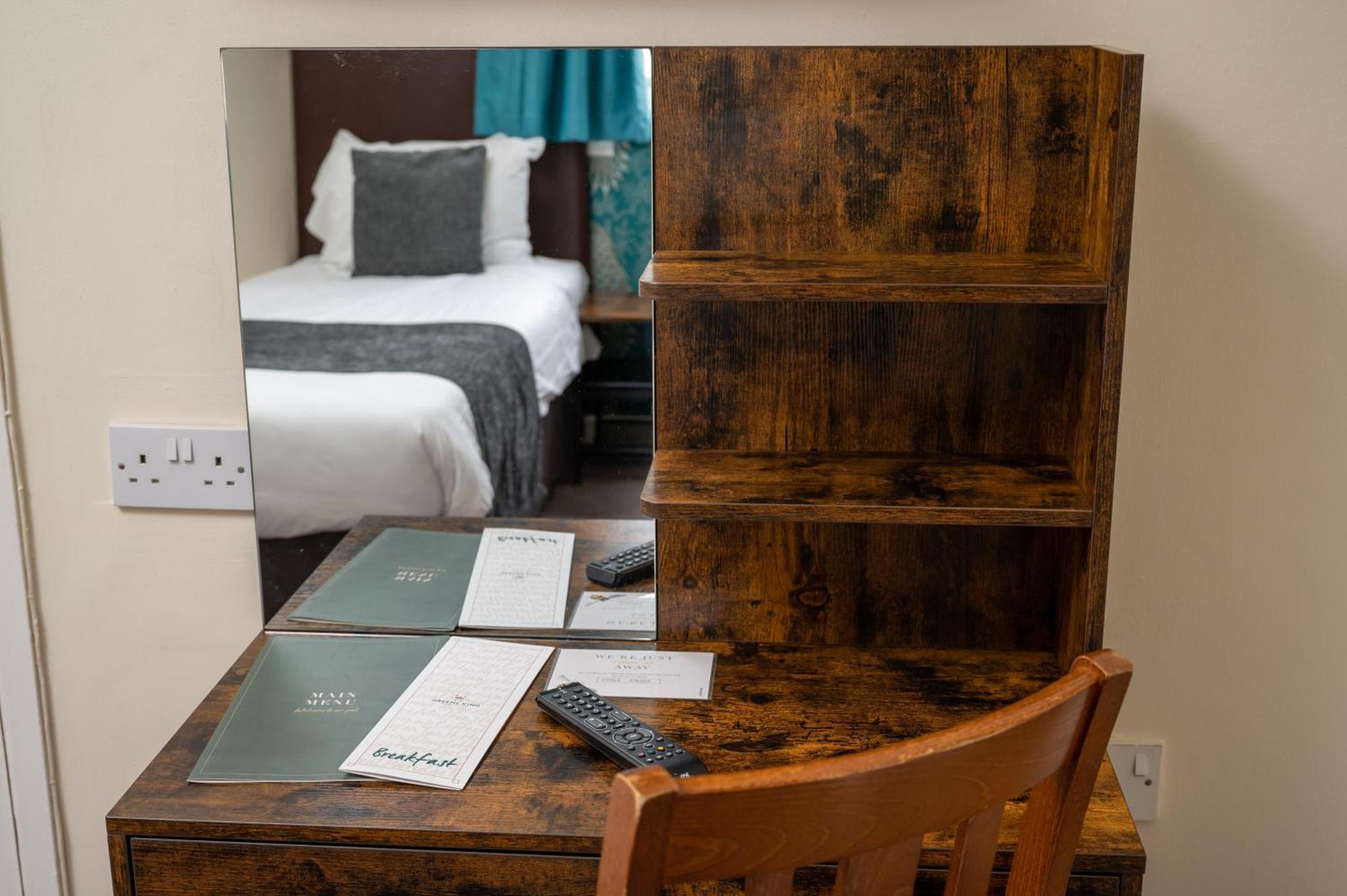 Bell Hotel By Greene King Inns Tewkesbury Buitenkant foto